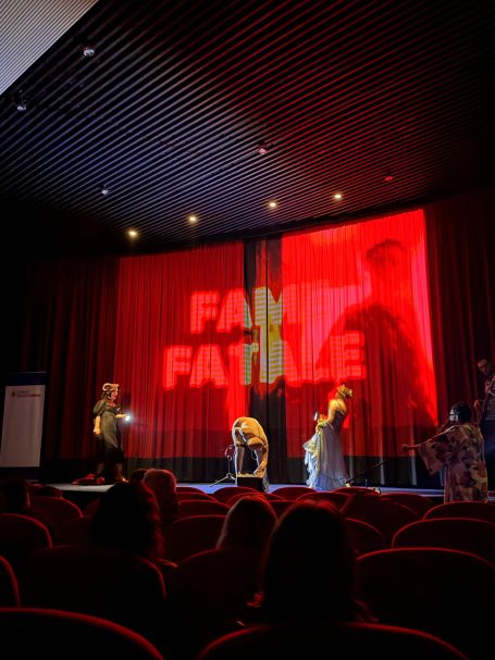 Fame Fatale sur scène